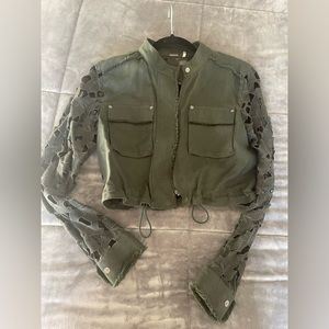 Elie Tahari cropped jacket